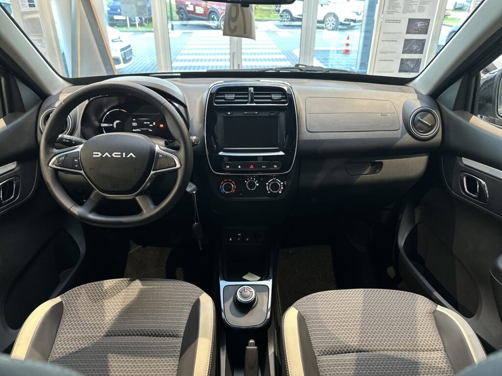 Dacia Spring Exposé-Bild 29