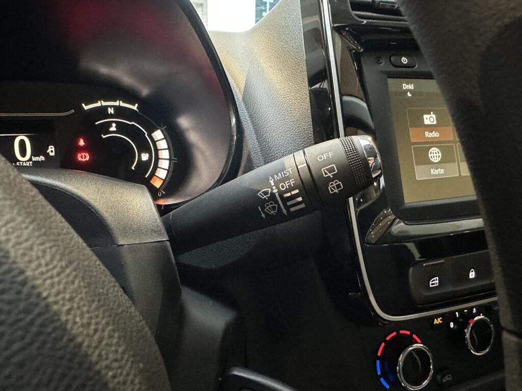 Dacia Spring Exposé-Bild 36