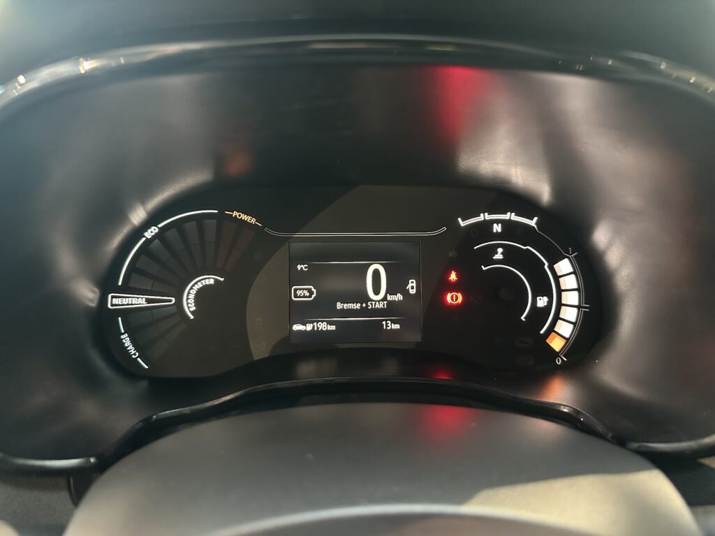 Dacia Spring Exposé-Bild 37