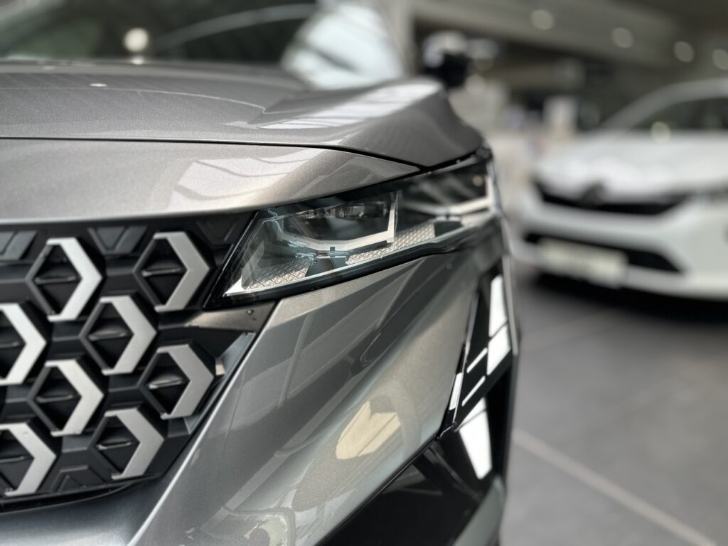 Renault Austral Exposé-Bild 3