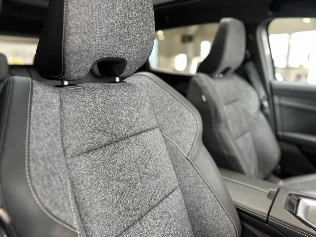 Renault Austral Exposé-Bild 13