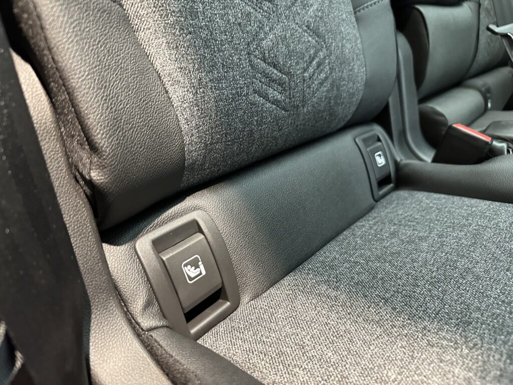 Renault Austral Exposé-Bild 16