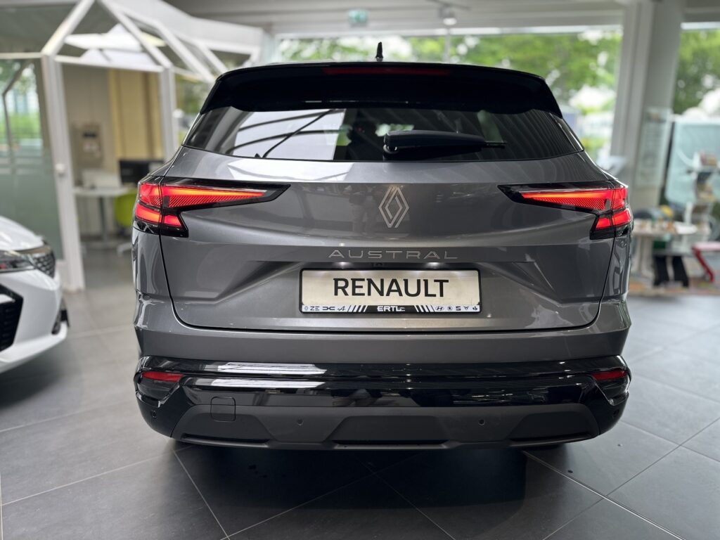 Renault Austral Exposé-Bild 21