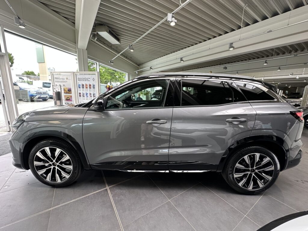 Renault Austral Exposé-Bild 27