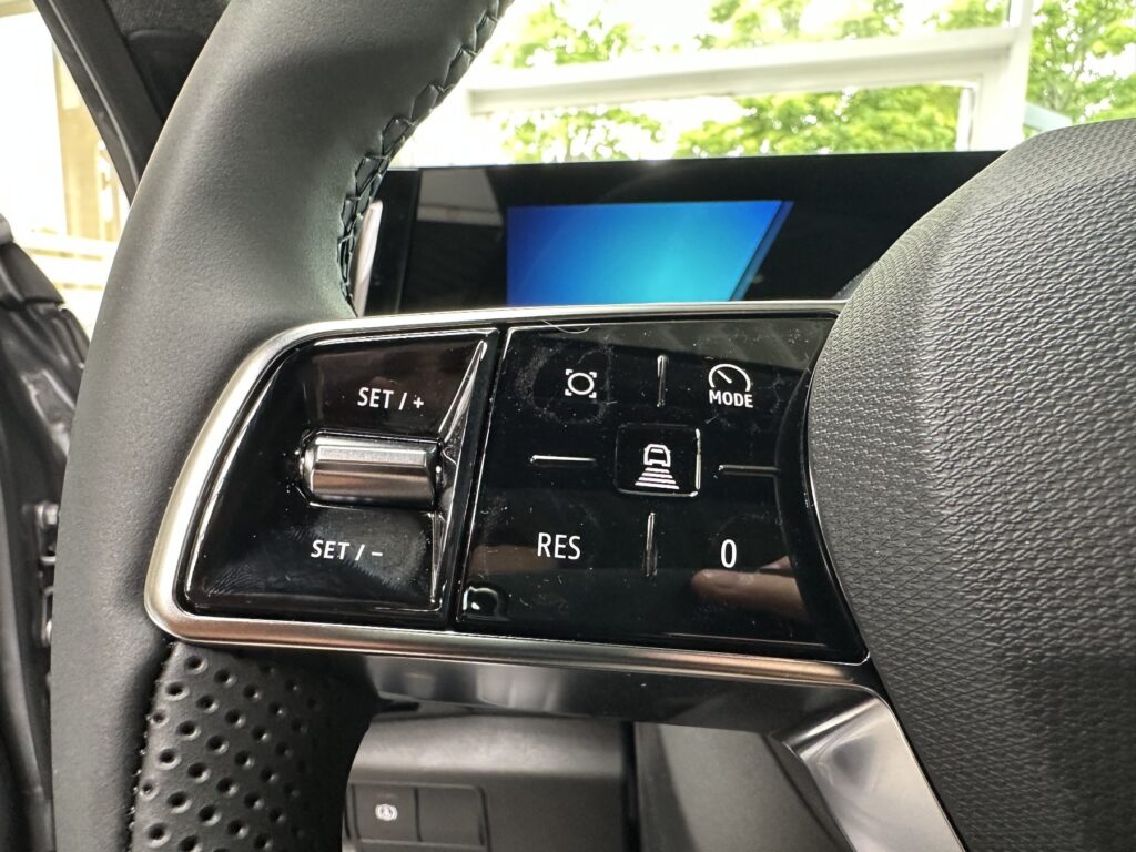 Renault Austral Exposé-Bild 37