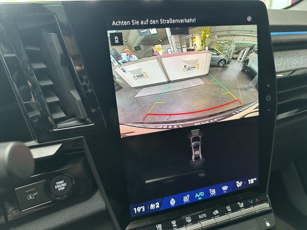 Renault Austral Exposé-Bild 44