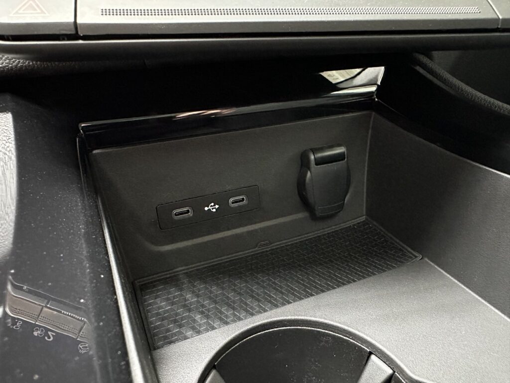 Renault Austral Exposé-Bild 46