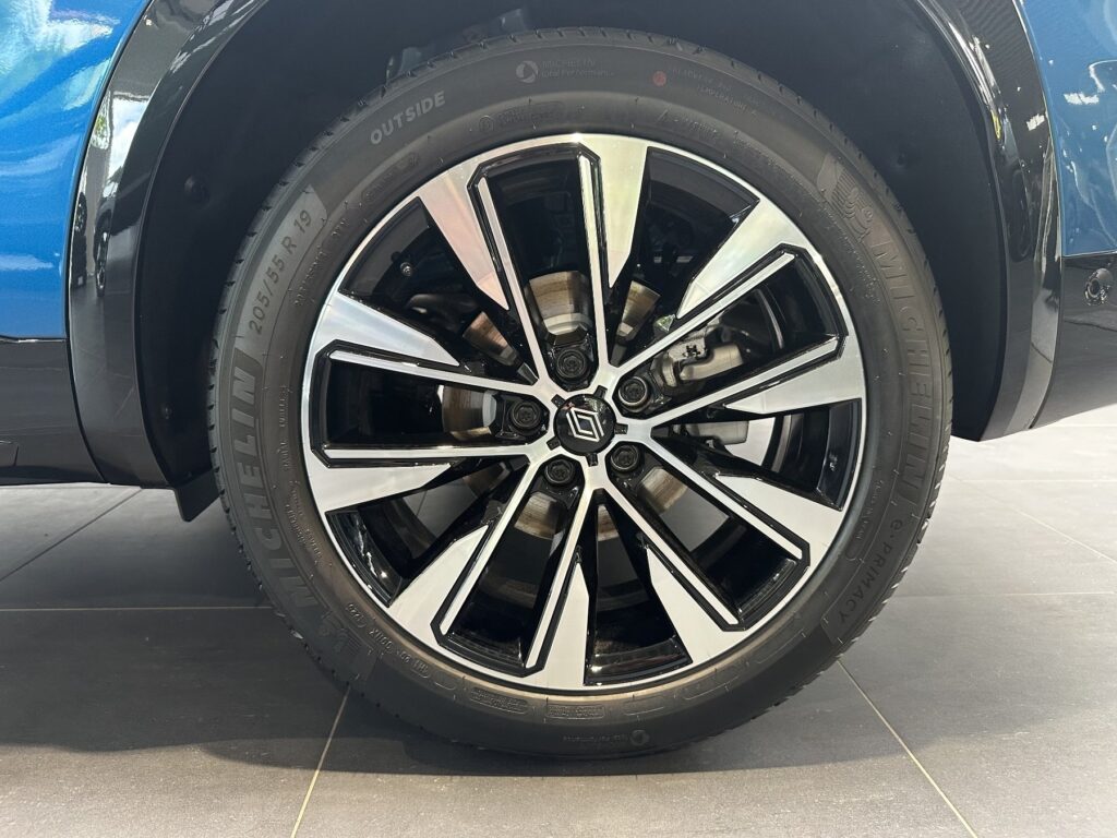 Renault Austral Exposé-Bild 31