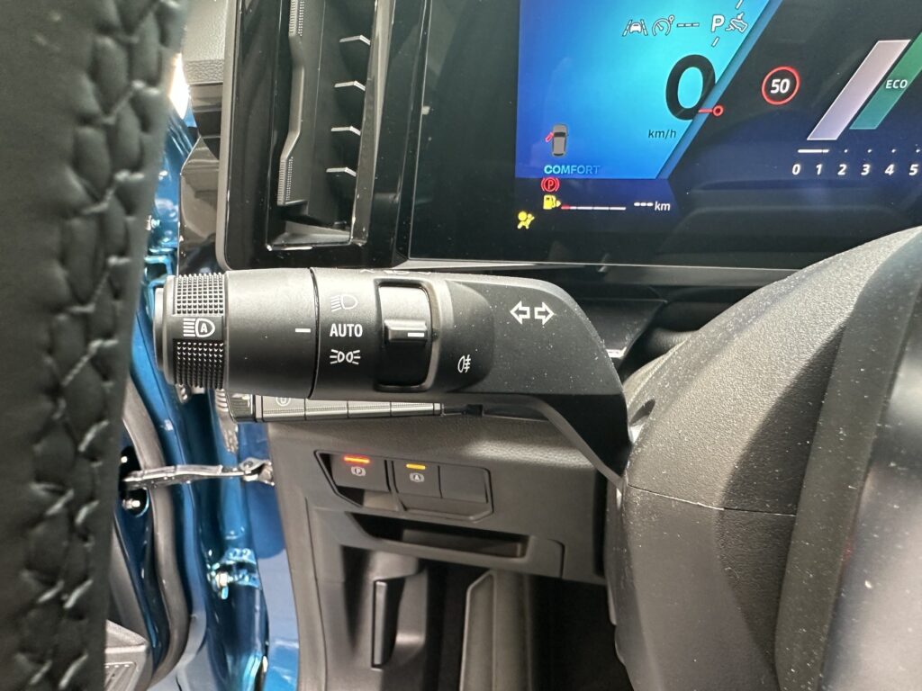 Renault Austral Exposé-Bild 40