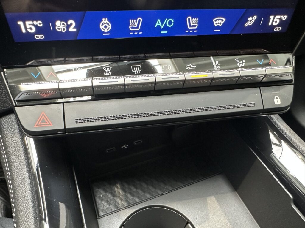 Renault Austral Exposé-Bild 46