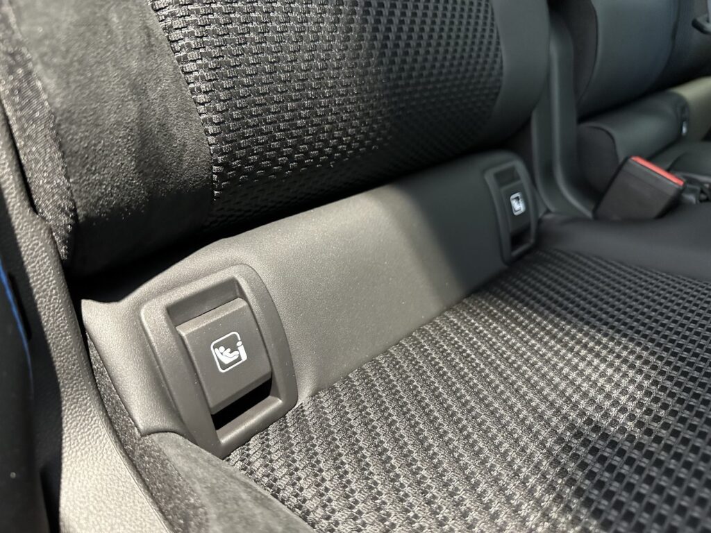 Renault Austral Exposé-Bild 16