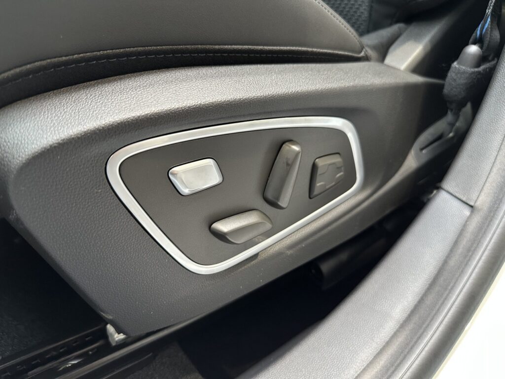 Renault Austral Exposé-Bild 36