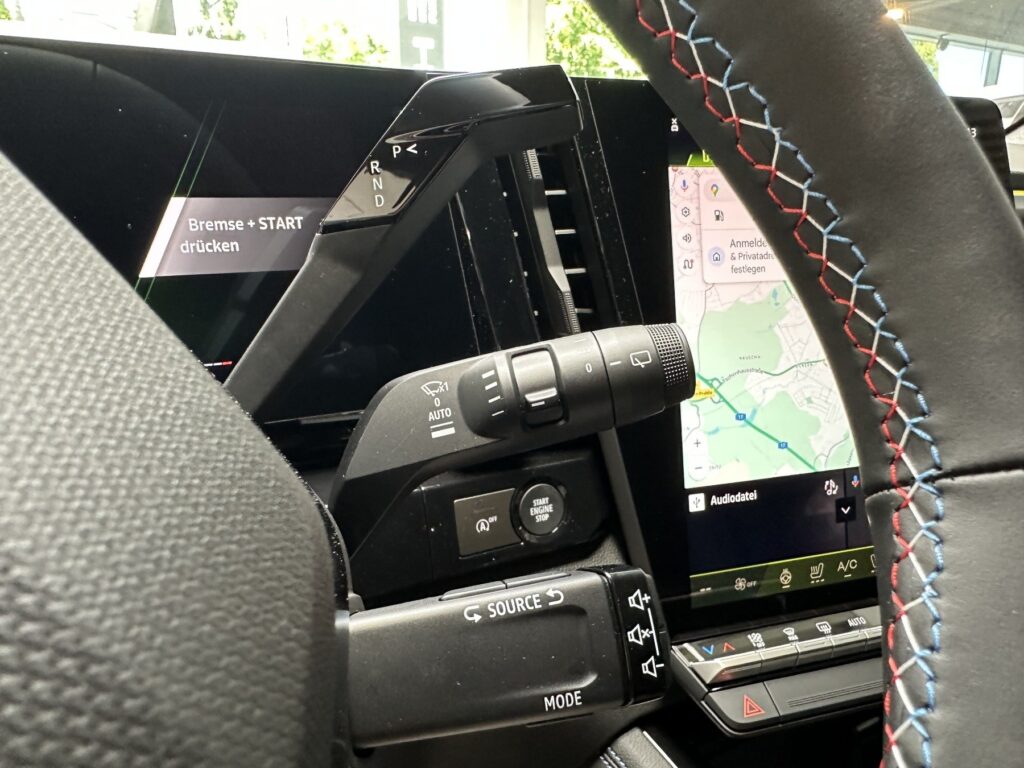 Renault Austral Exposé-Bild 42