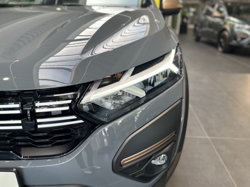 Dacia Jogger Exposé-Bild 3