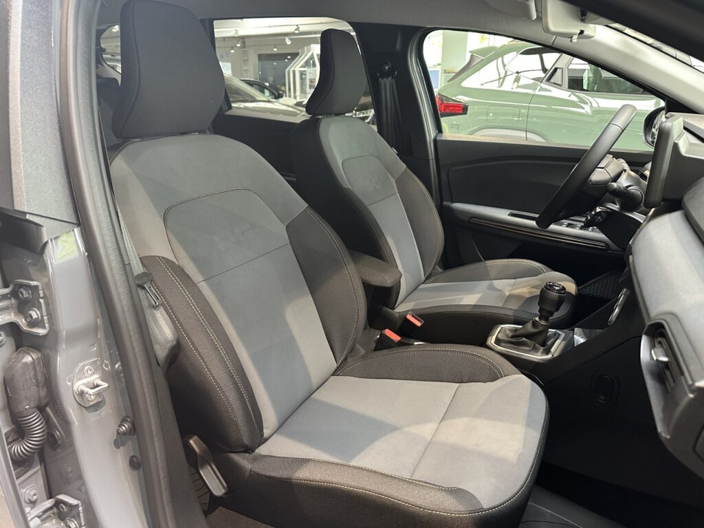 Dacia Jogger Exposé-Bild 12