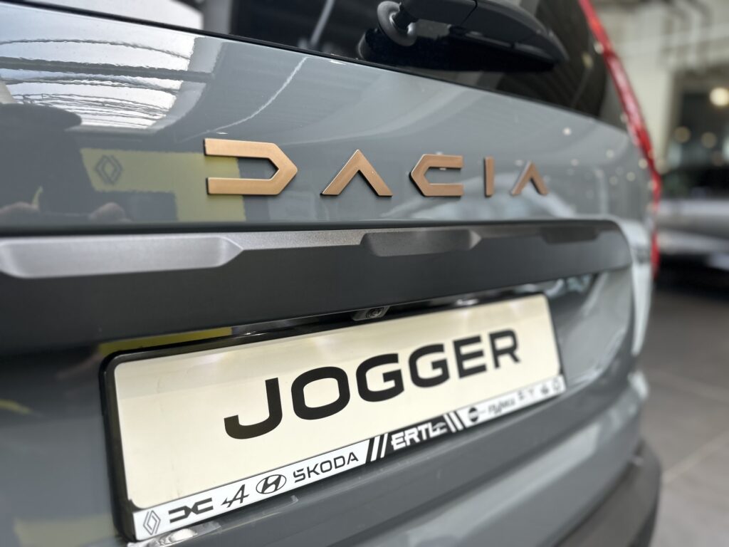 Dacia Jogger Exposé-Bild 23