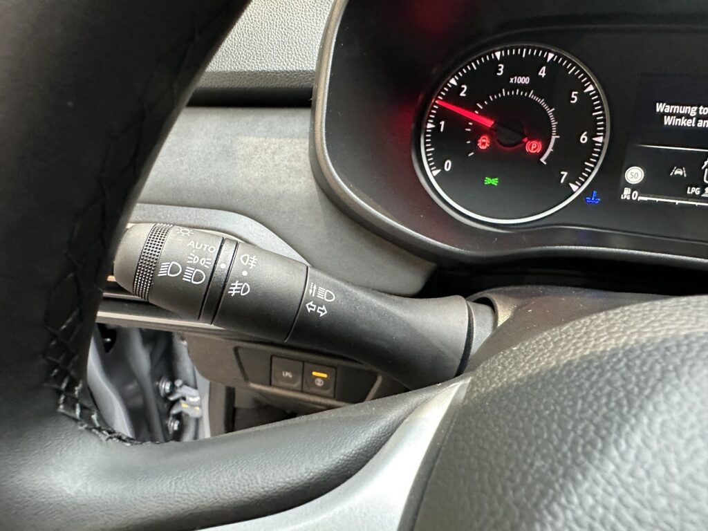 Dacia Jogger Exposé-Bild 39