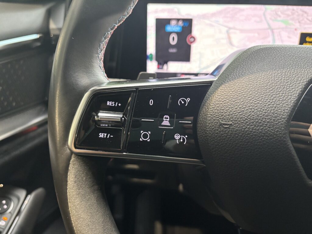 Renault Austral Exposé-Bild 15