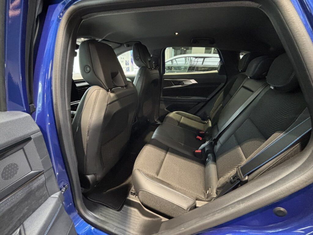 Renault Austral Exposé-Bild 28