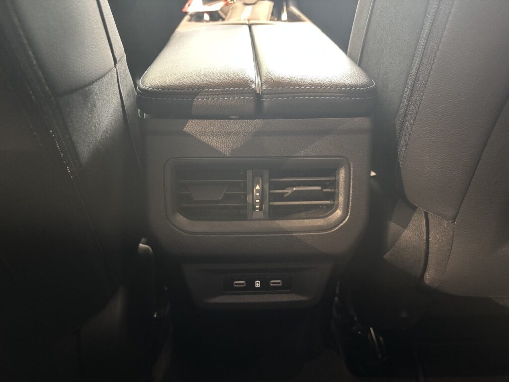 Renault Austral Exposé-Bild 30