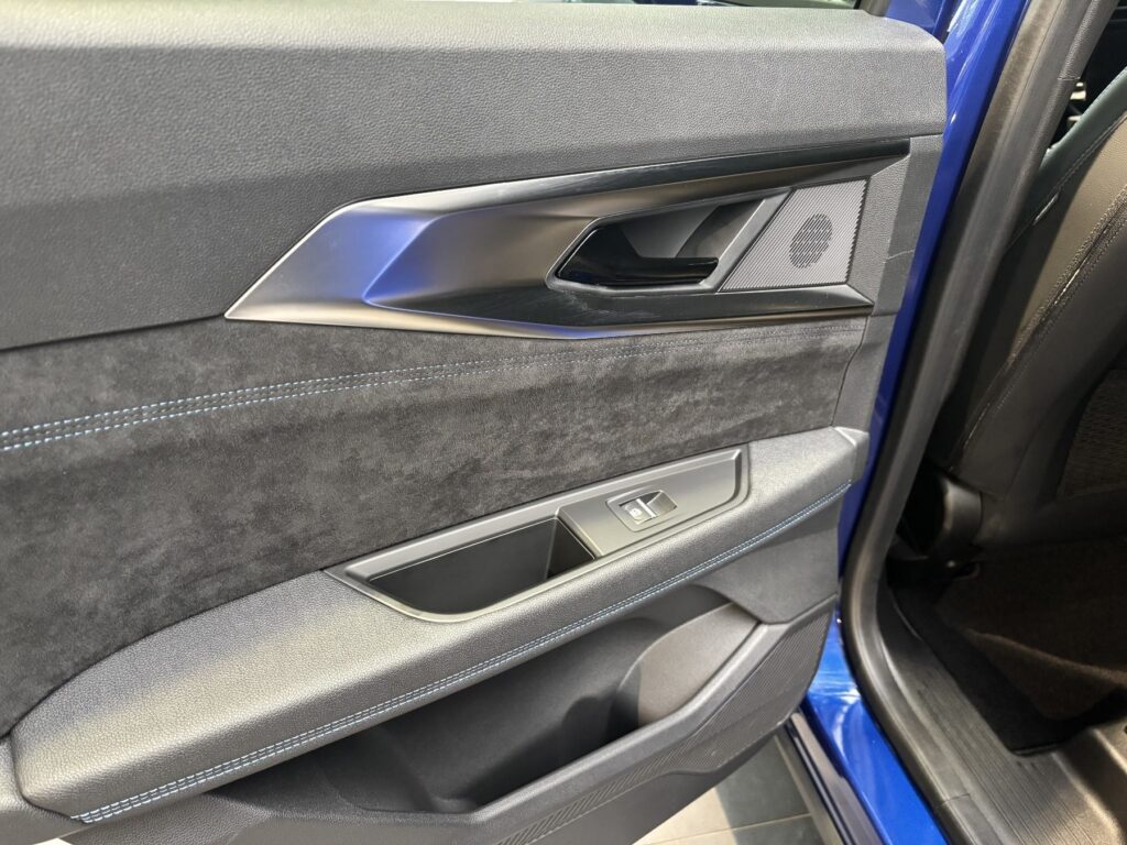 Renault Austral Exposé-Bild 31