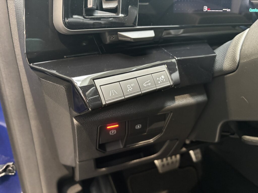 Renault Austral Exposé-Bild 47