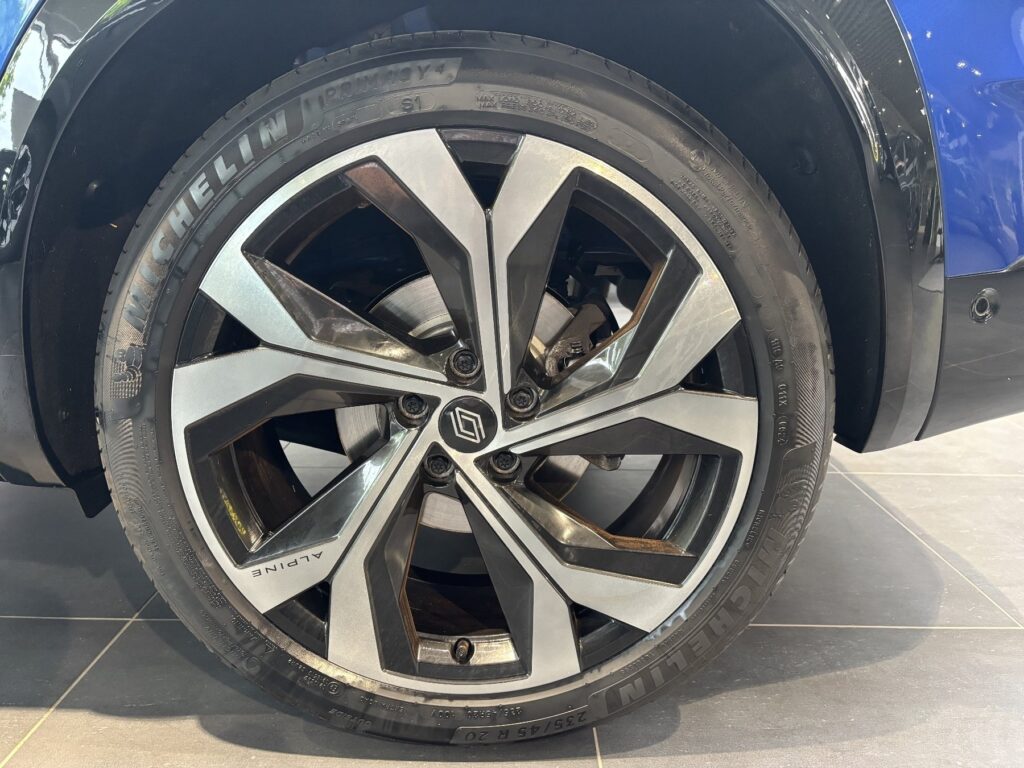 Renault Austral Exposé-Bild 49