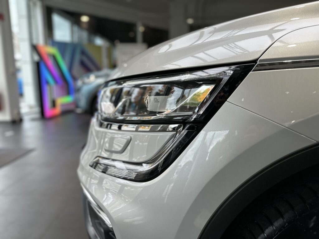 Renault Koleos Exposé-Bild 4