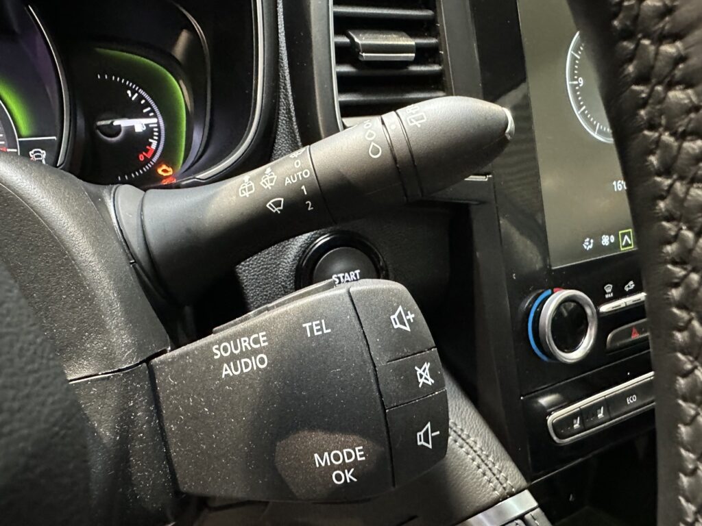 Renault Koleos Exposé-Bild 44