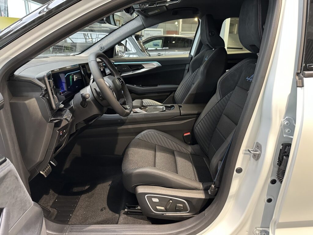 Renault Austral Exposé-Bild 26