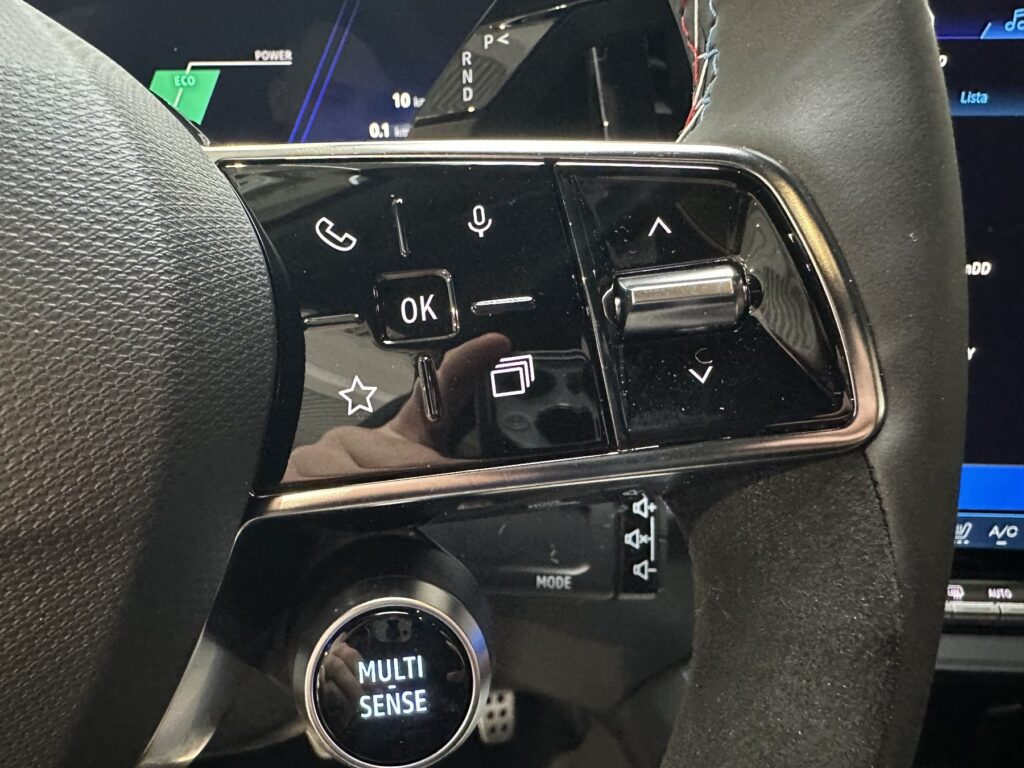 Renault Austral Exposé-Bild 34