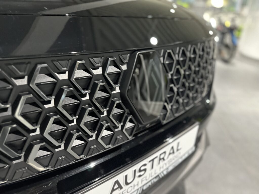 Renault Austral Exposé-Bild 9