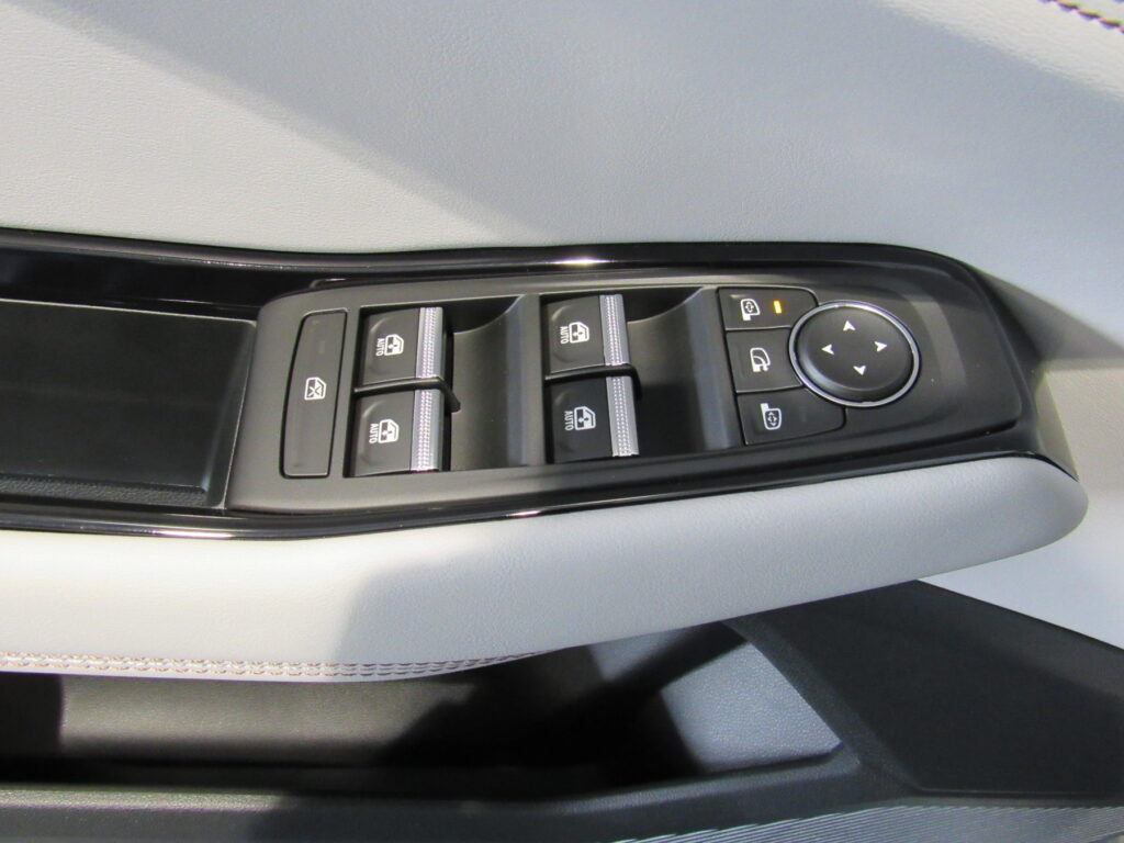 Renault Espace Exposé-Bild 25