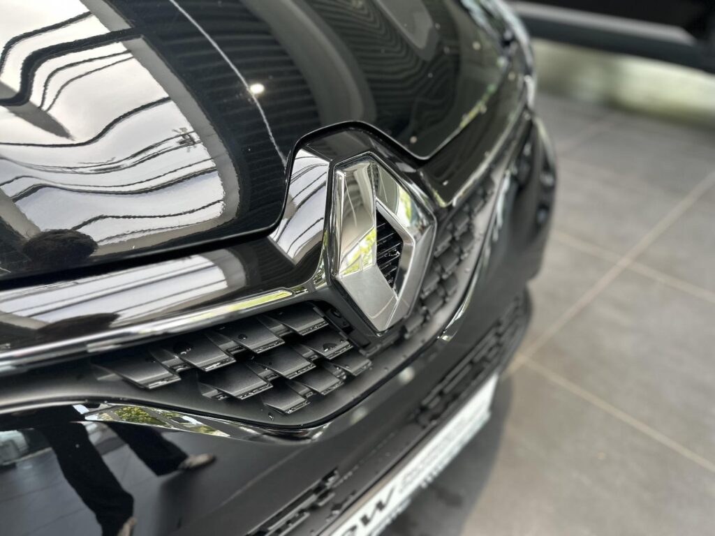 Renault Clio Exposé-Bild 6