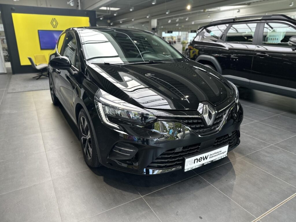 Renault Clio Exposé-Bild 9