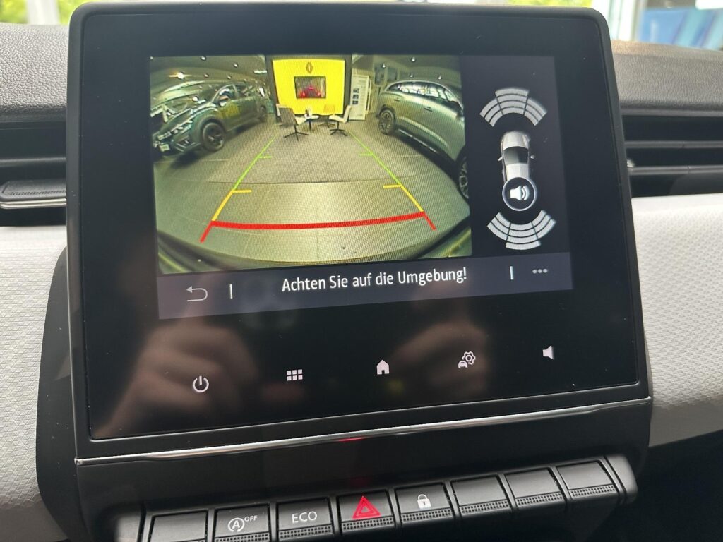 Renault Clio Exposé-Bild 45