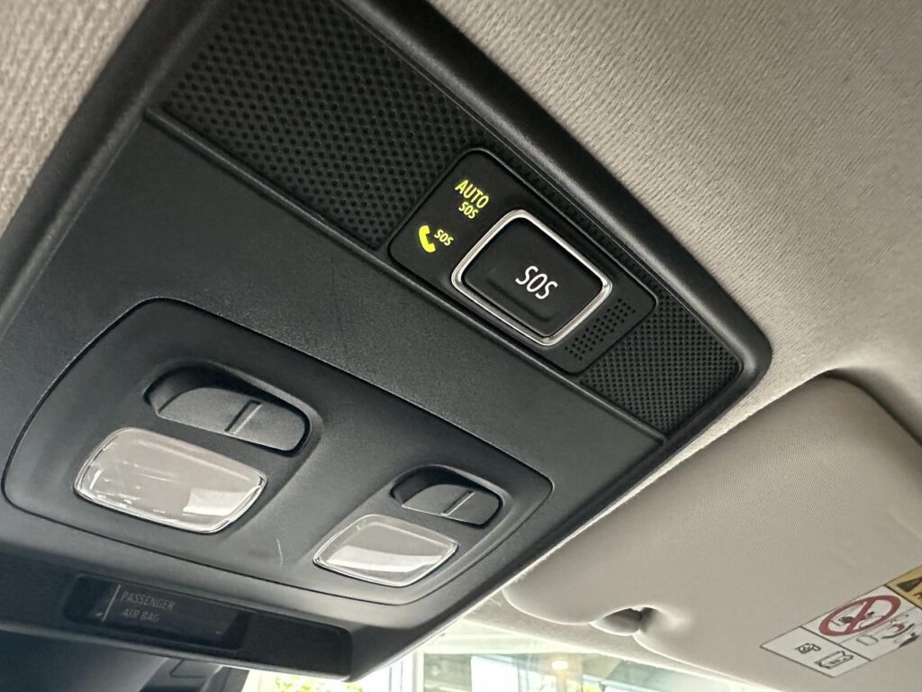 Renault Clio Exposé-Bild 50