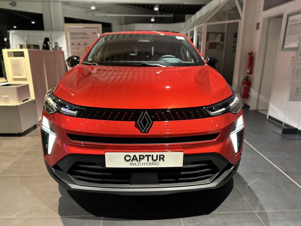 Renault Captur Exposé-Bild 2