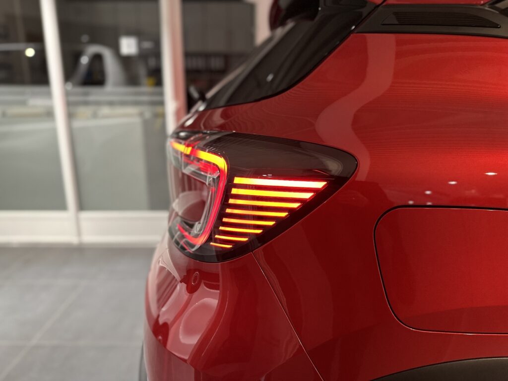 Renault Captur Exposé-Bild 9