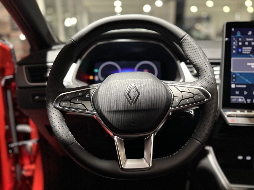 Renault Captur Exposé-Bild 33