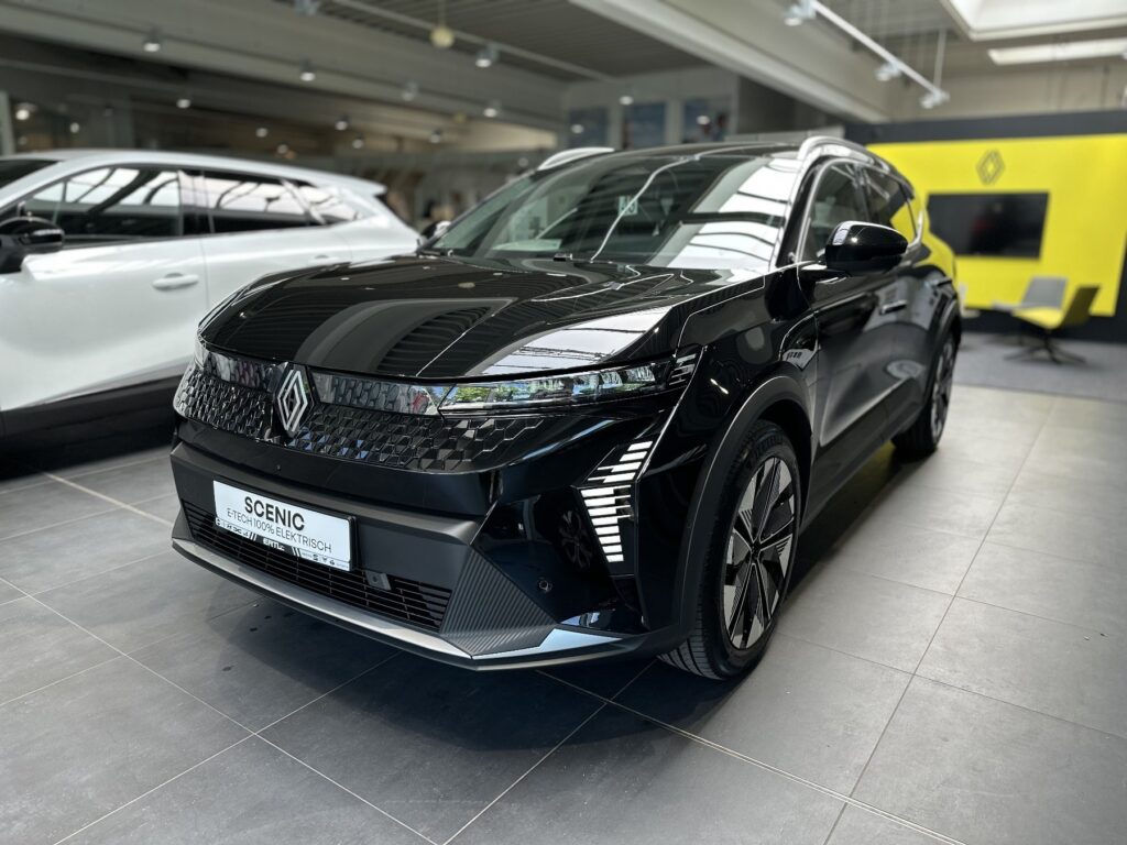 Renault Scenic E-TECH Exposé-Bild 1