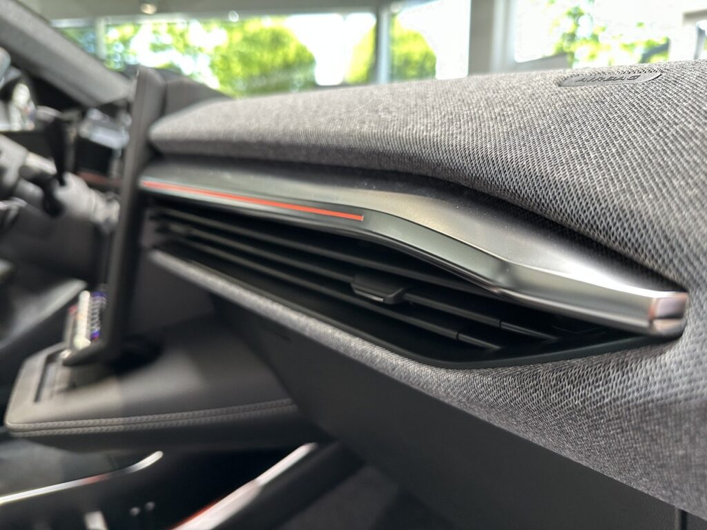 Renault Scenic E-TECH Exposé-Bild 9