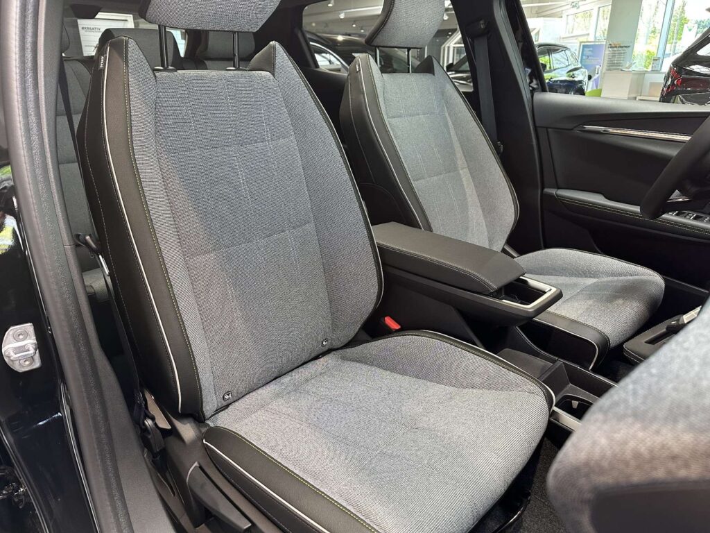 Renault Scenic E-TECH Exposé-Bild 11