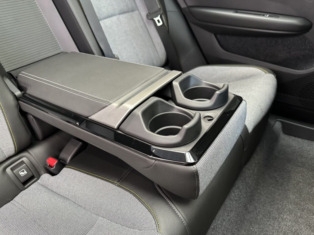 Renault Scenic E-TECH Exposé-Bild 16