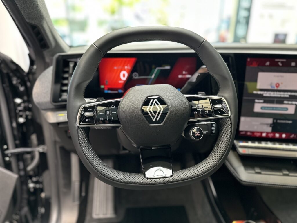 Renault Scenic E-TECH Exposé-Bild 35