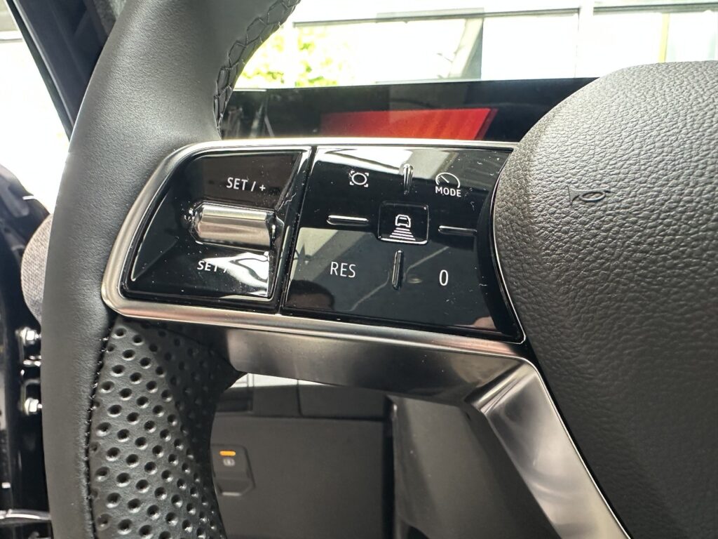 Renault Scenic E-TECH Exposé-Bild 36