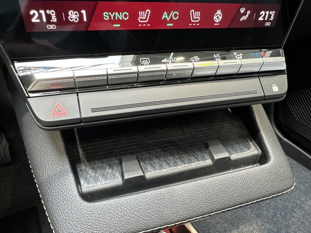 Renault Scenic E-TECH Exposé-Bild 43