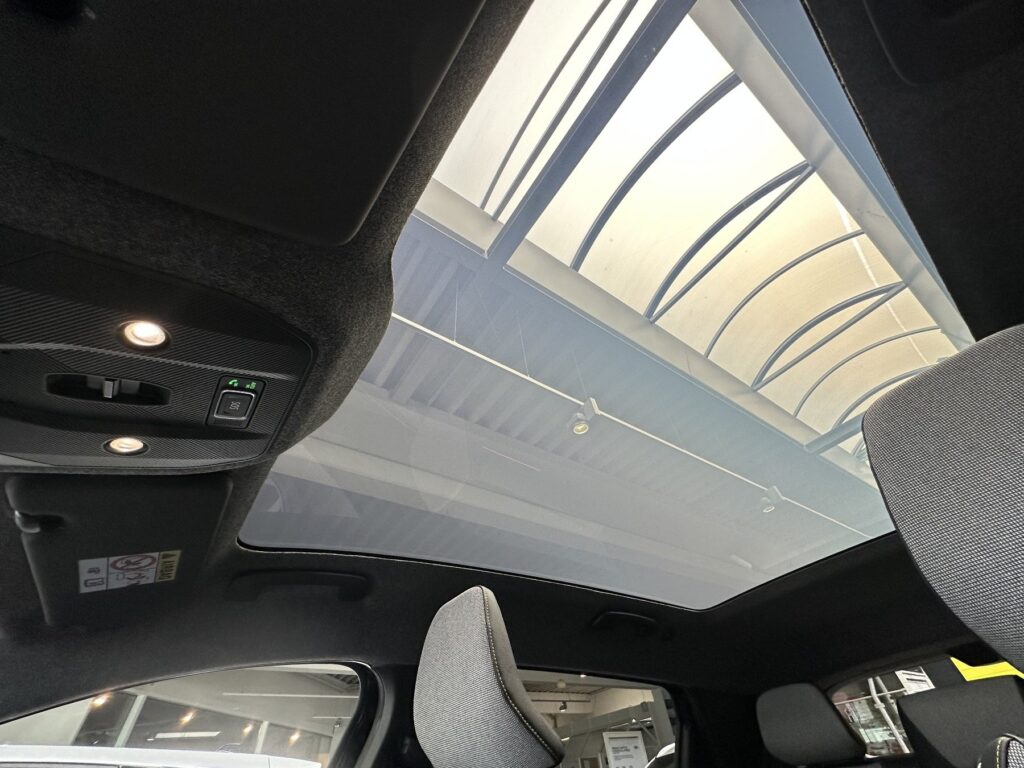 Renault Scenic E-TECH Exposé-Bild 49