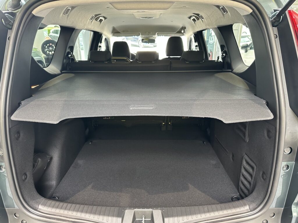 Dacia Jogger Exposé-Bild 25