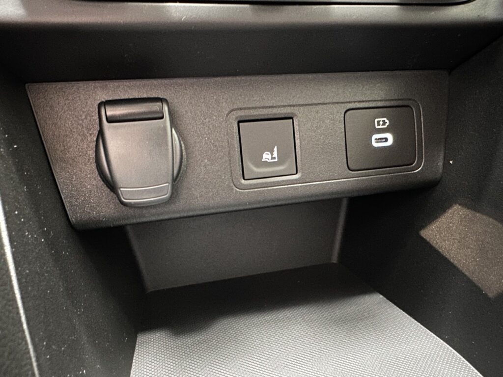 Dacia Jogger Exposé-Bild 47